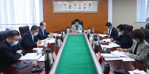 教育廳召開黨組（擴(kuò)大）會議 深入學(xué)習(xí)貫徹自治區(qū)第十一次黨代會精神  